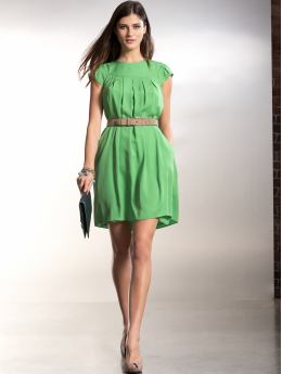Women: Cap-sleeve shift dress - Rich green