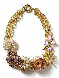 Women: Garden statement necklace - Gold