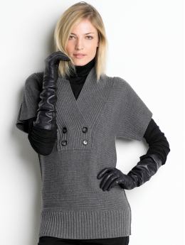 Women: Button textured pullover - Gray heather