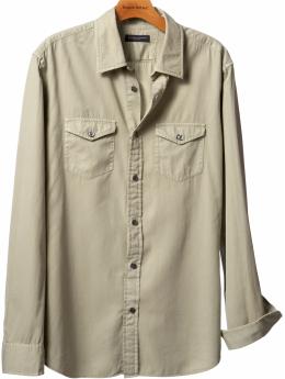Slim fit cotton two-pocket shirt