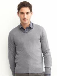 Silk/cotton/cashmere solid v-neck sweater