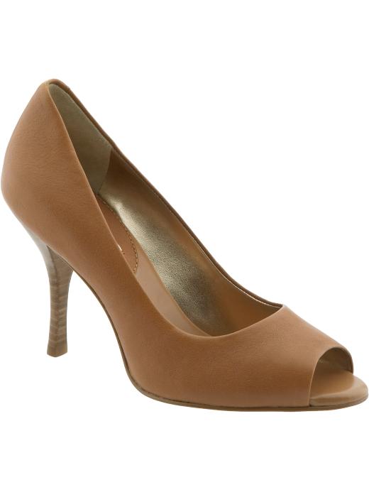 Banana Republic Lynn peep-toe pump
