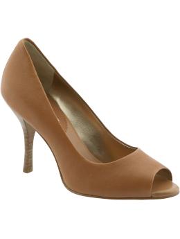 Lynn peep-toe pump