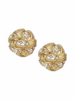Precious knot stud