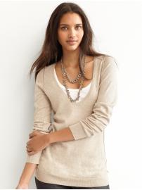 Pima blend seamed v-neck