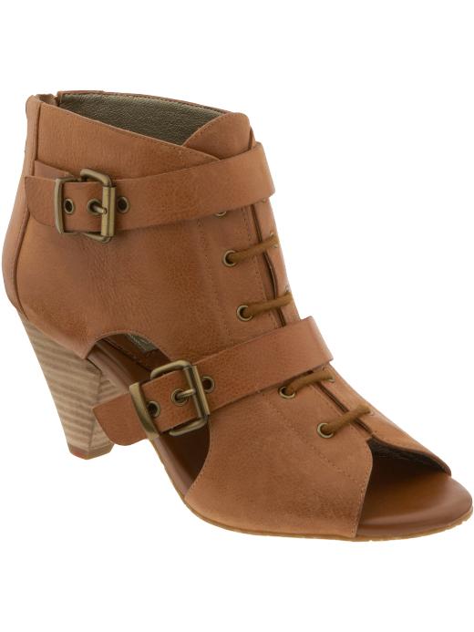 Banana Republic Walton cut-out bootie