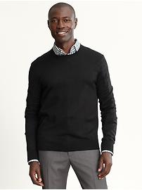 Solid crew-neck sweater