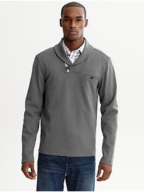 Buttoned shawl-collar pullover