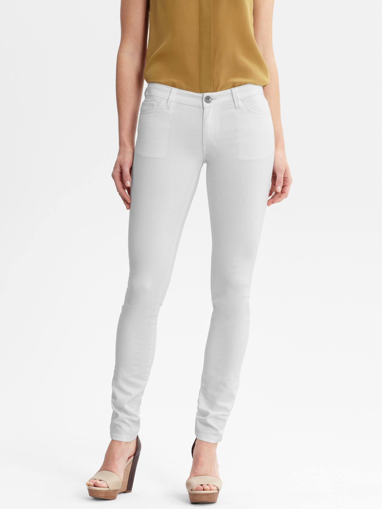 White skinny legging jean