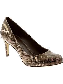 Jenna round-toe pump