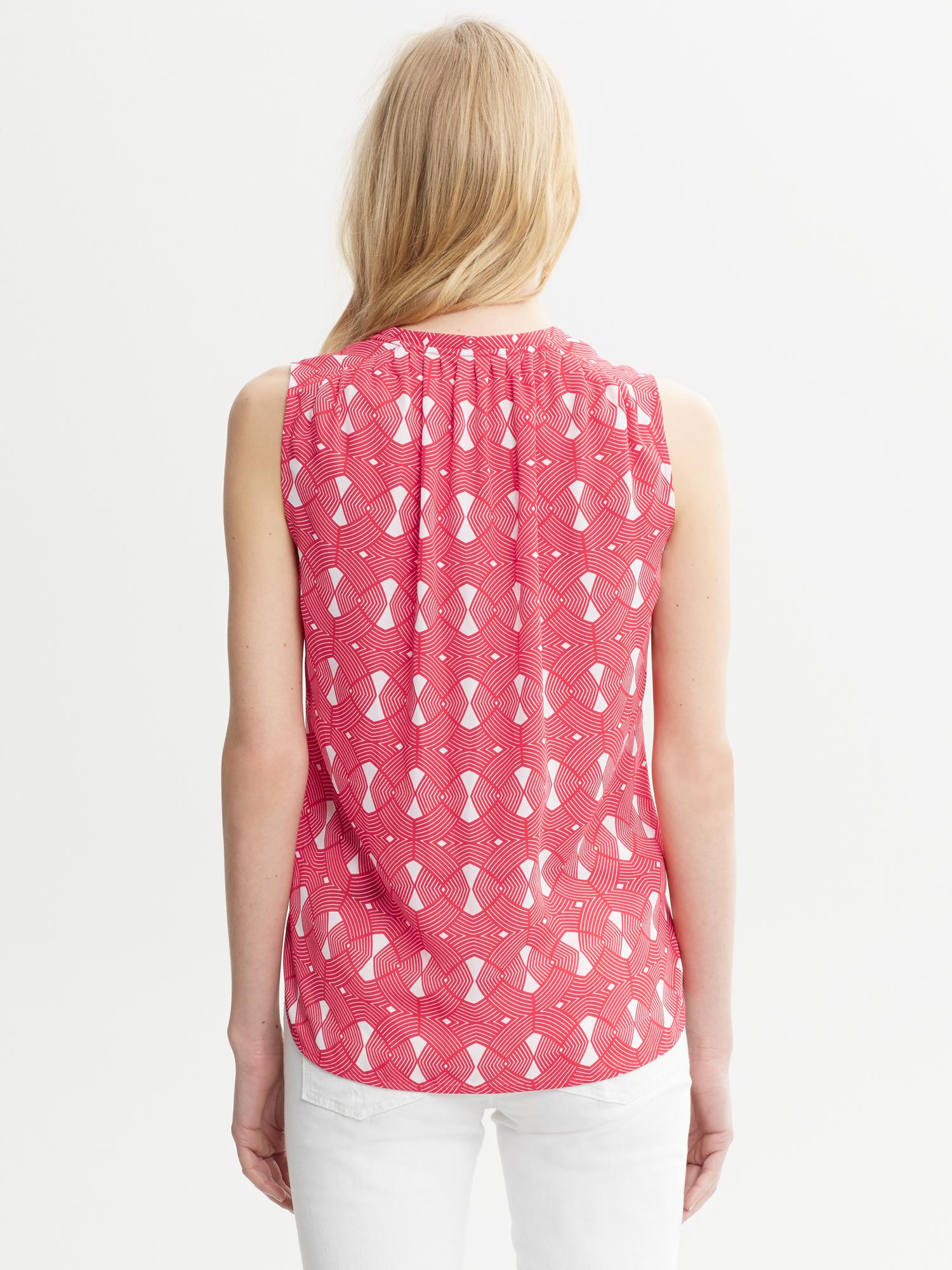 Graphic-Print Pleated Top