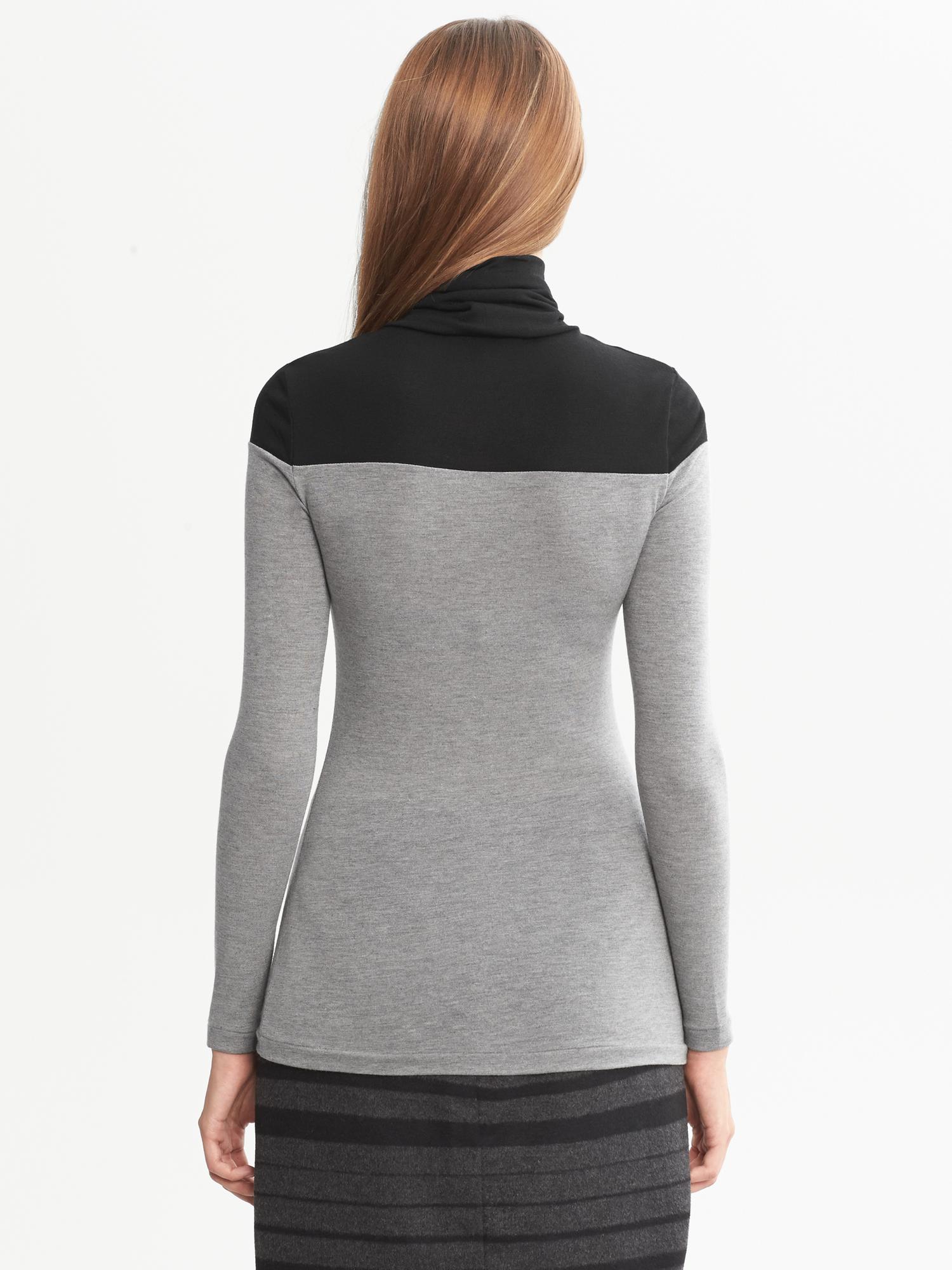 Colorblock Turtleneck Banana Republic