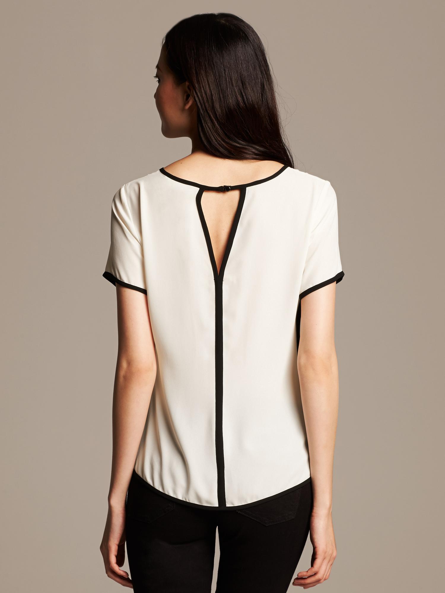 Piped Cutout Top