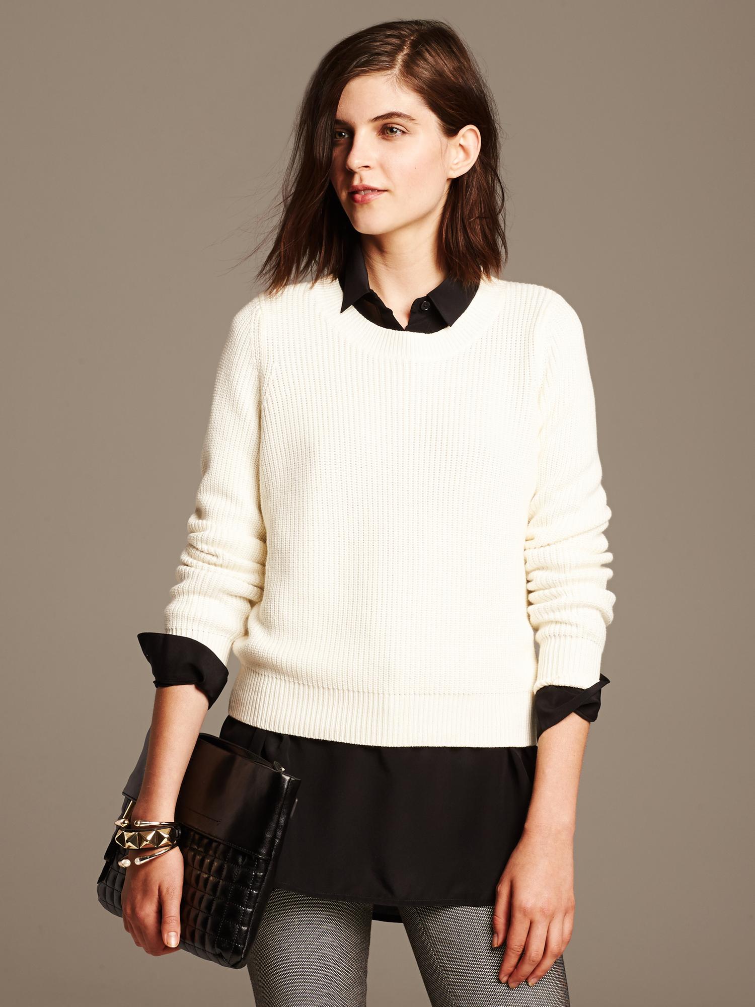 Cropped Ribbed Zip-Back Pullover