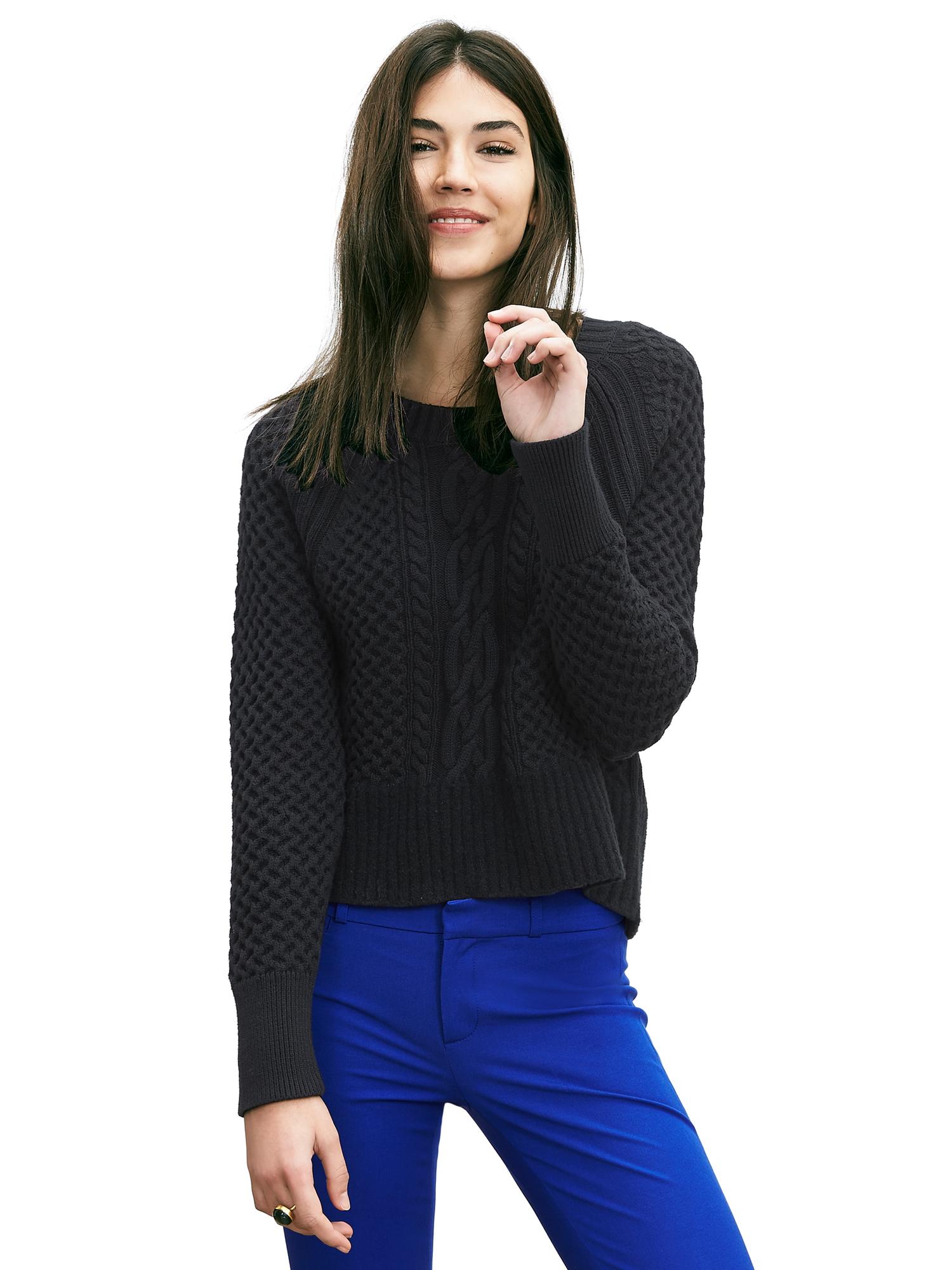 Cropped Cable-Knit Pullover
