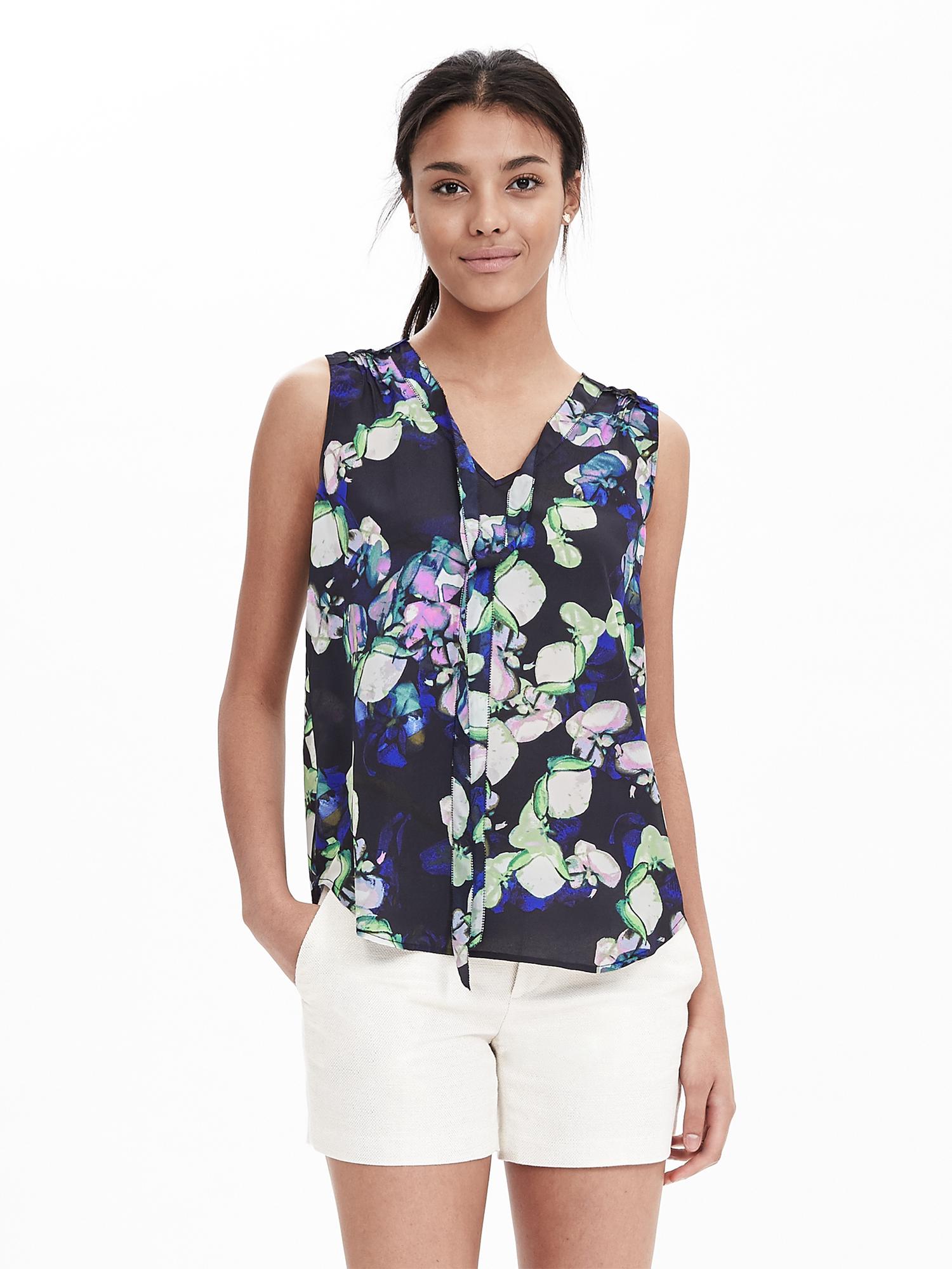 Floral Sleeveless Tie Blouse