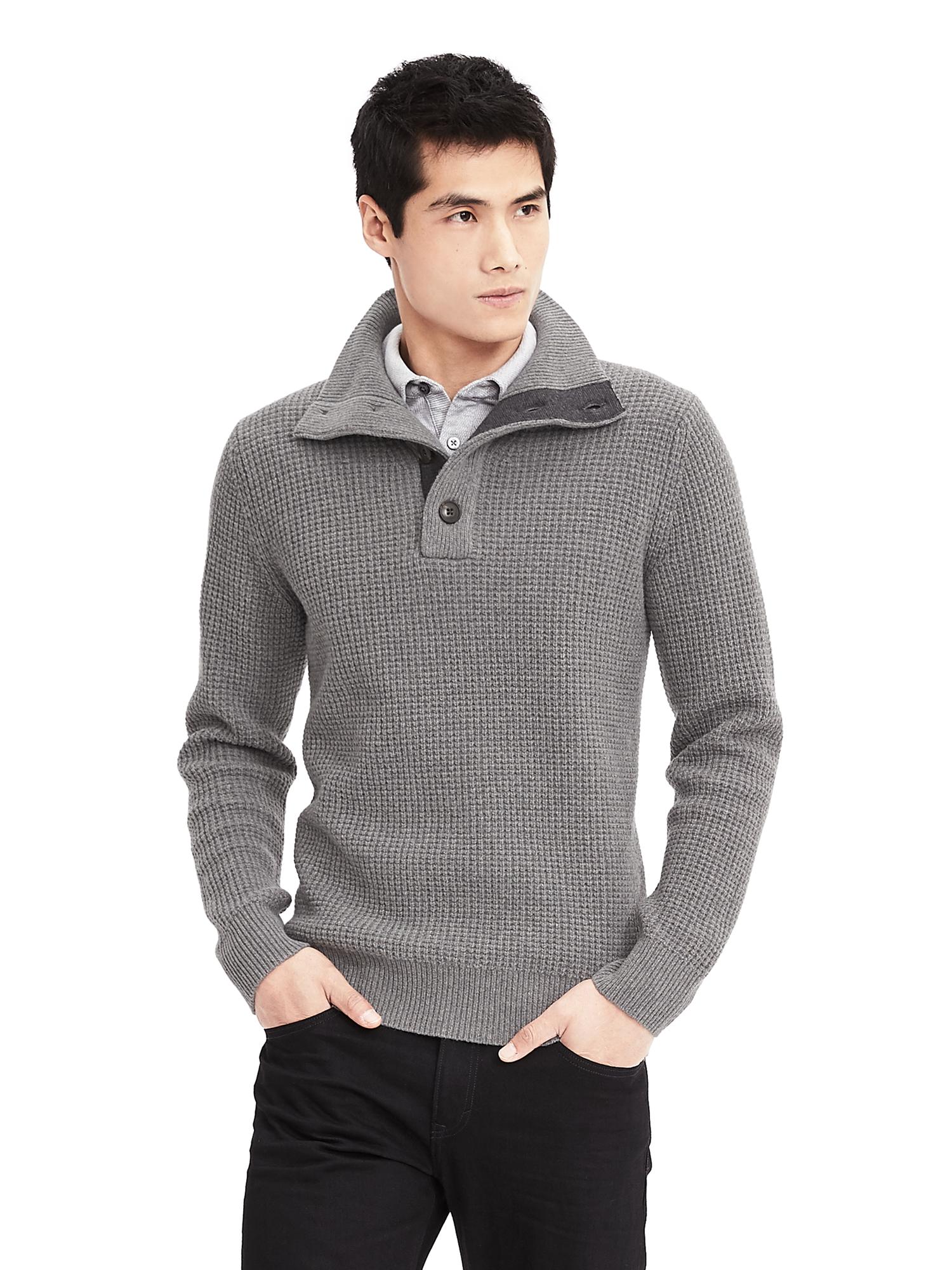 Heritage Button Mock Pullover