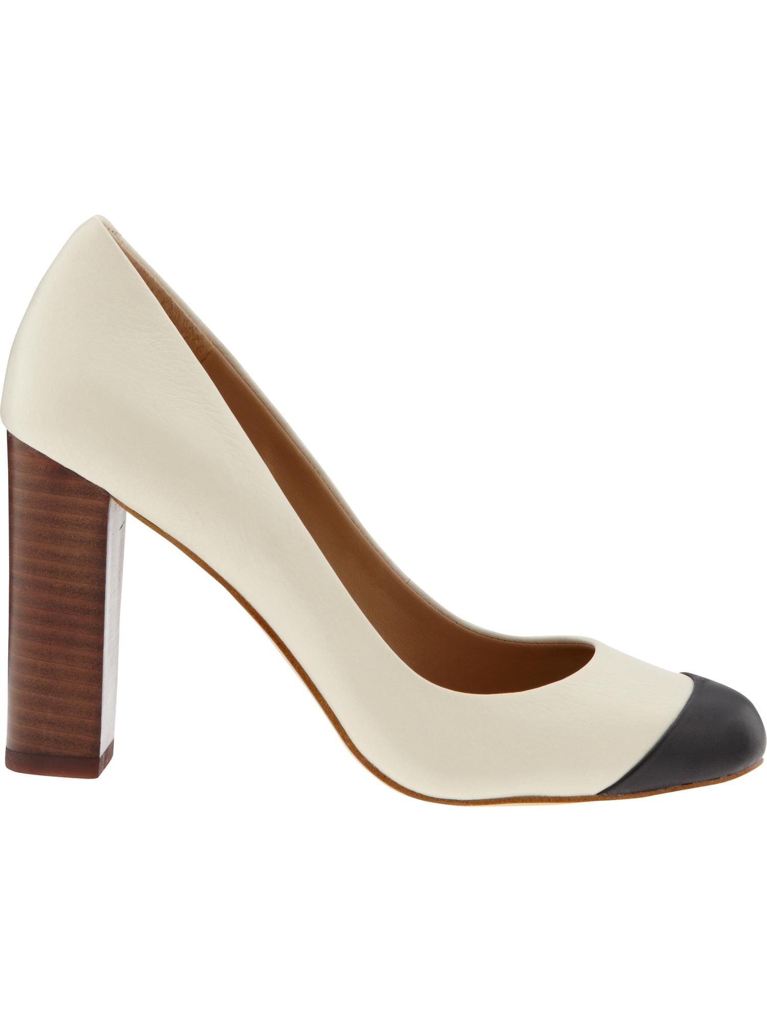 Kiley cap-toe pump