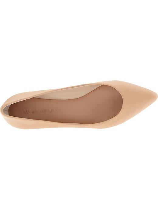 Banana republic pointed toe 2024 flats