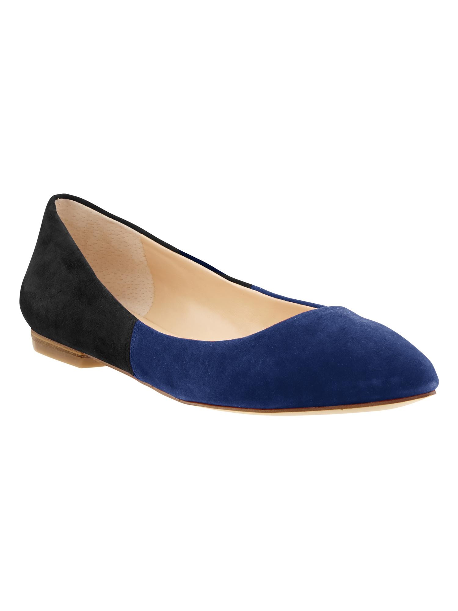 Carra Pointed-Toe Flat