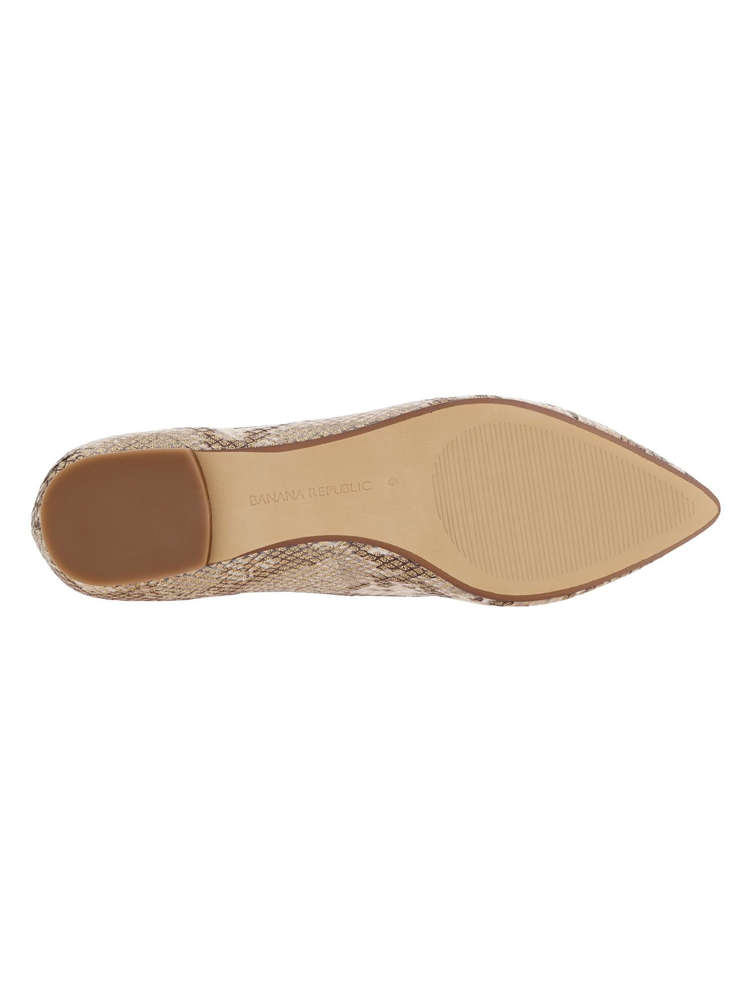 Banana republic store pointed toe flats