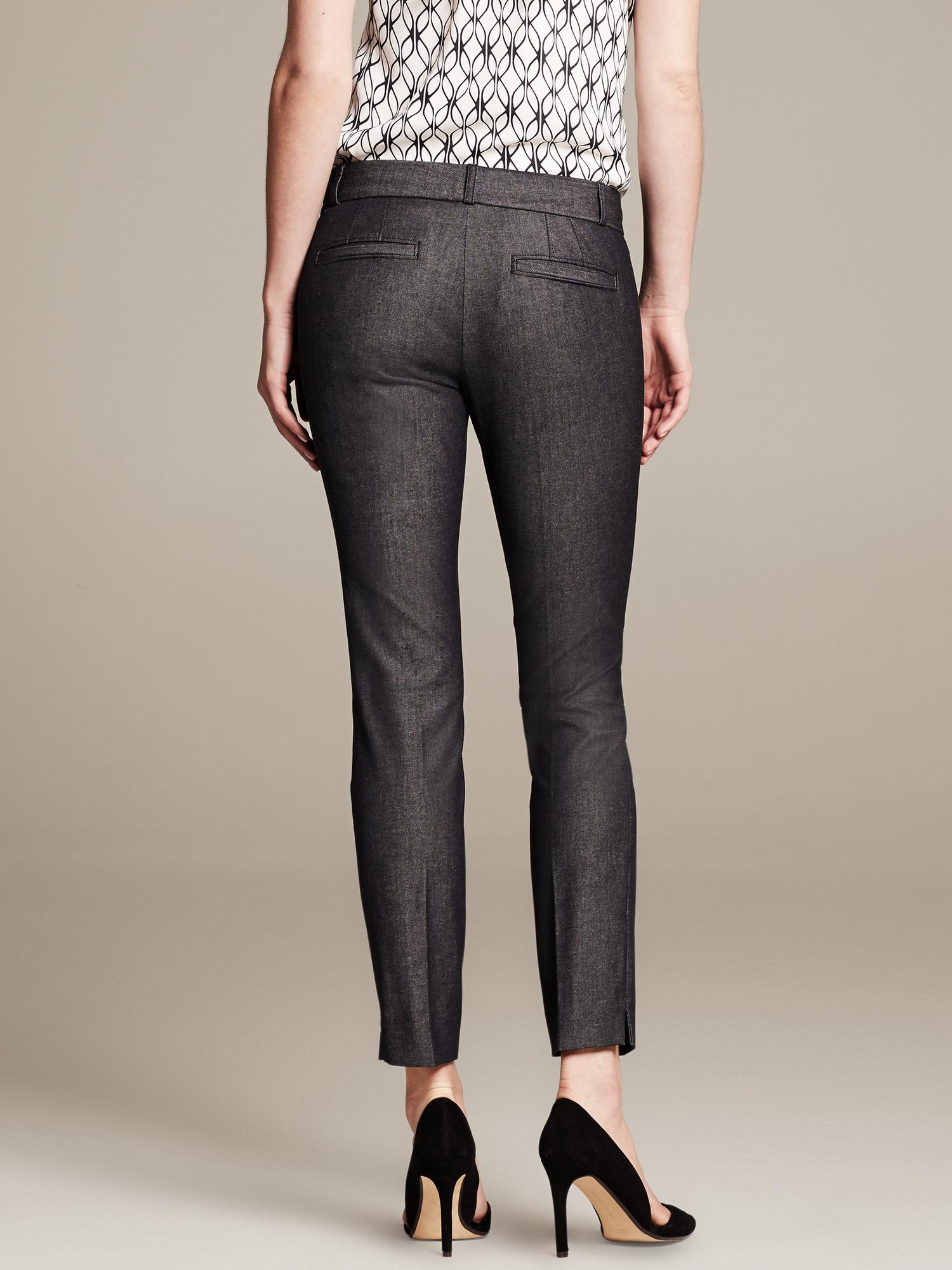 Sloan-Fit Textured Slim Ankle Pant