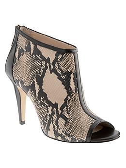 Banana republic sales peep toe bootie