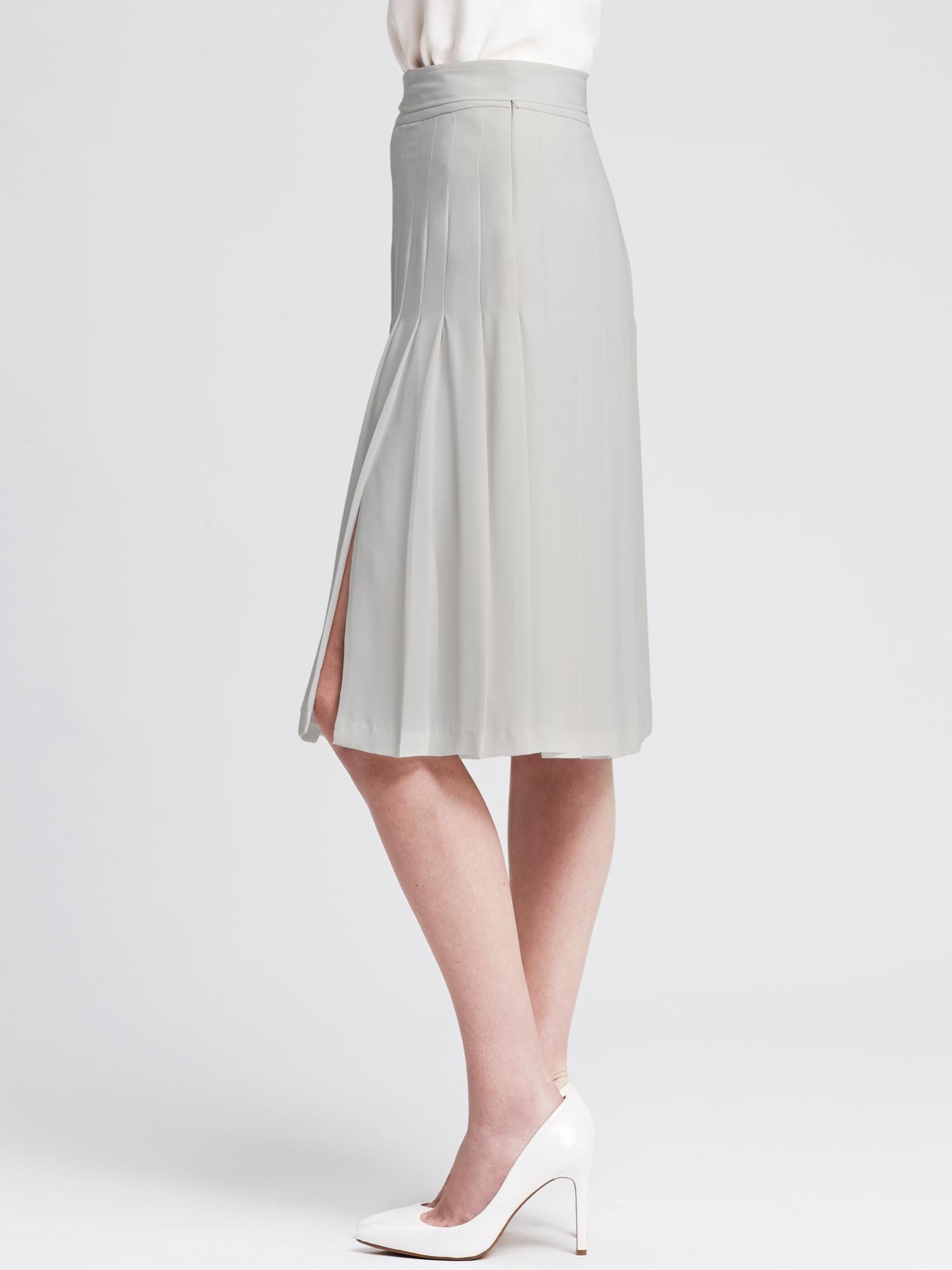 Pleated Crepe Midi Skirt
