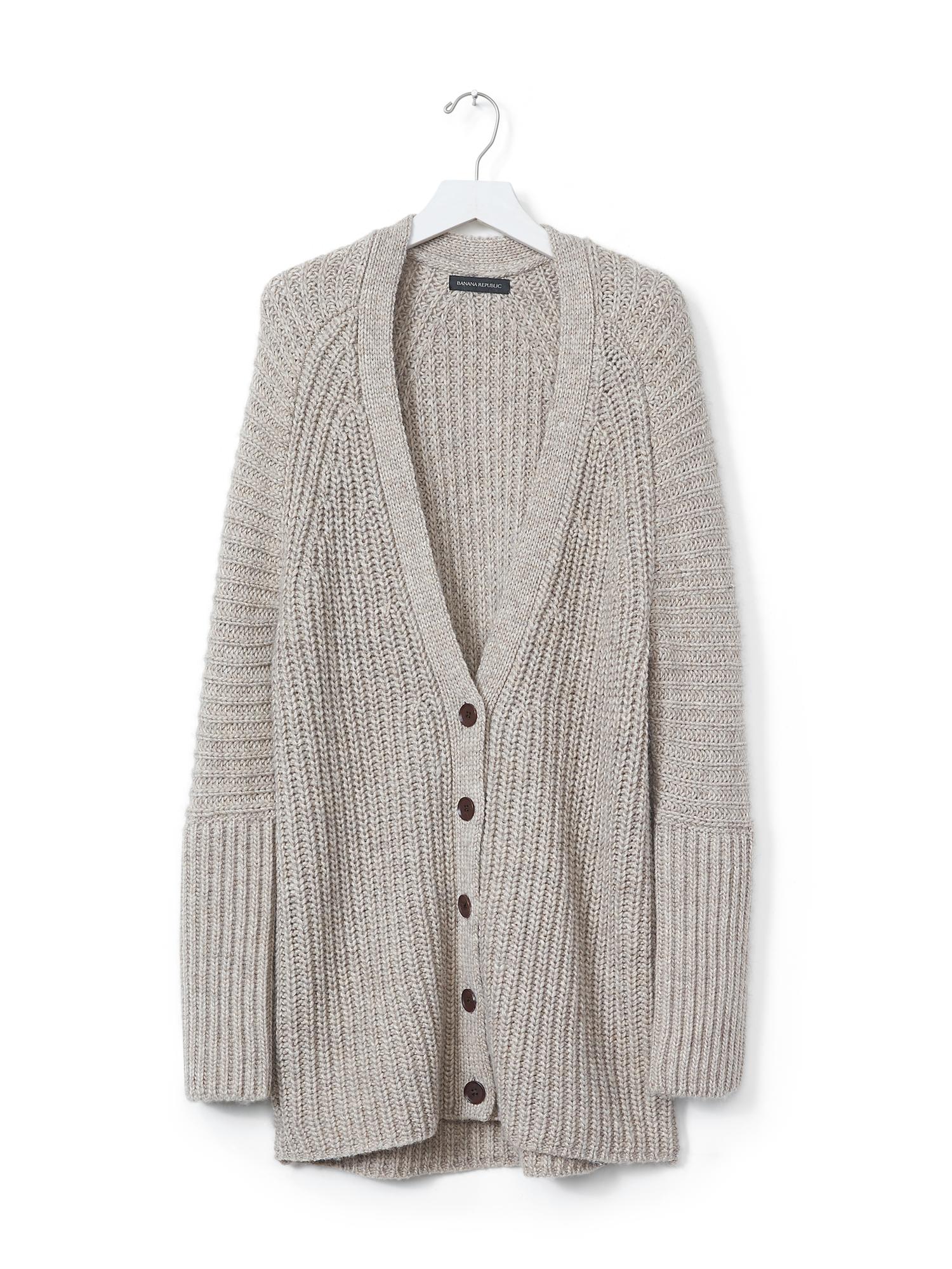 Ribbed Vee Boyfriend Cardigan | Banana Republic