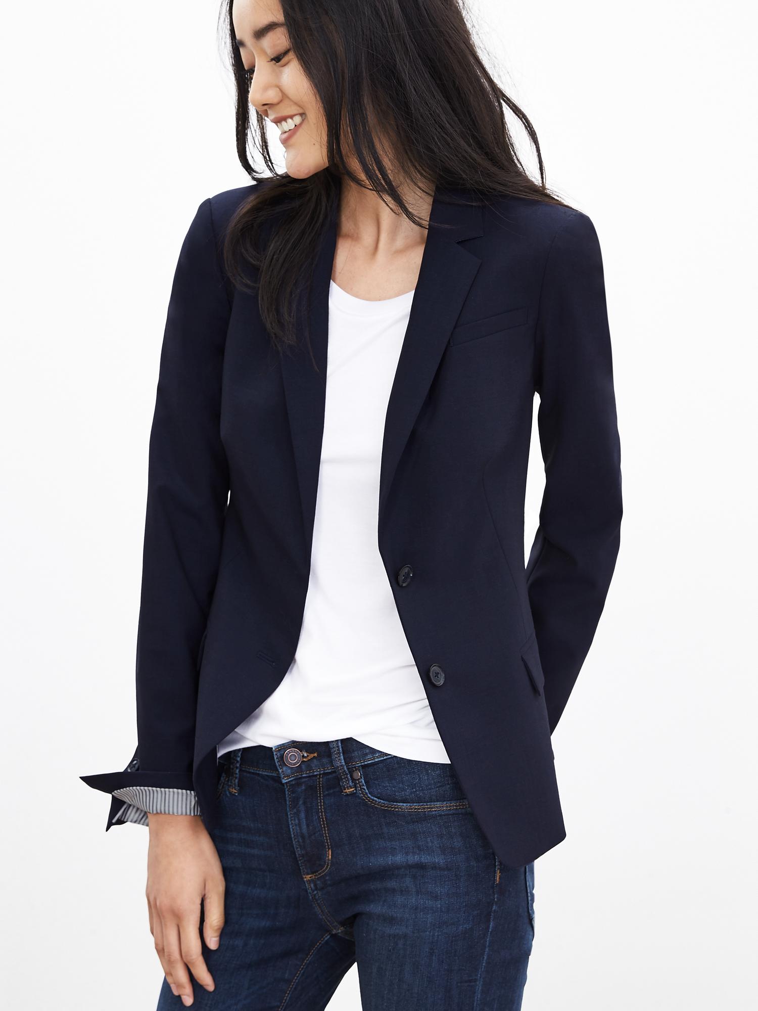 Navy Lightweight Wool Two-Button Suit Blazer