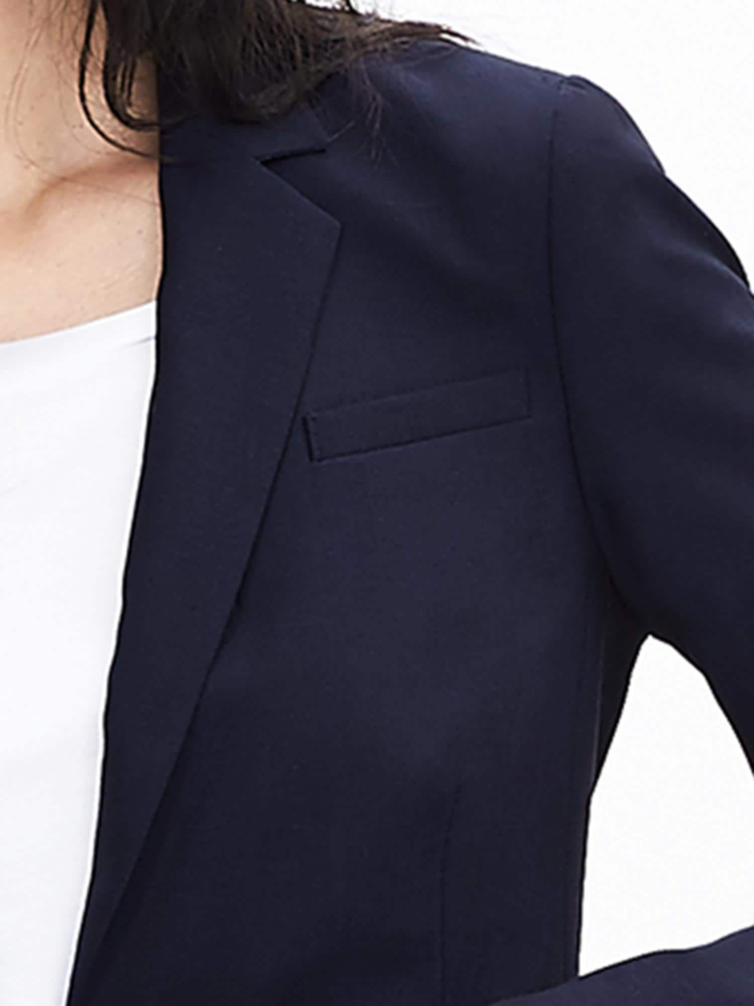 Navy Lightweight Wool Two-Button Suit Blazer