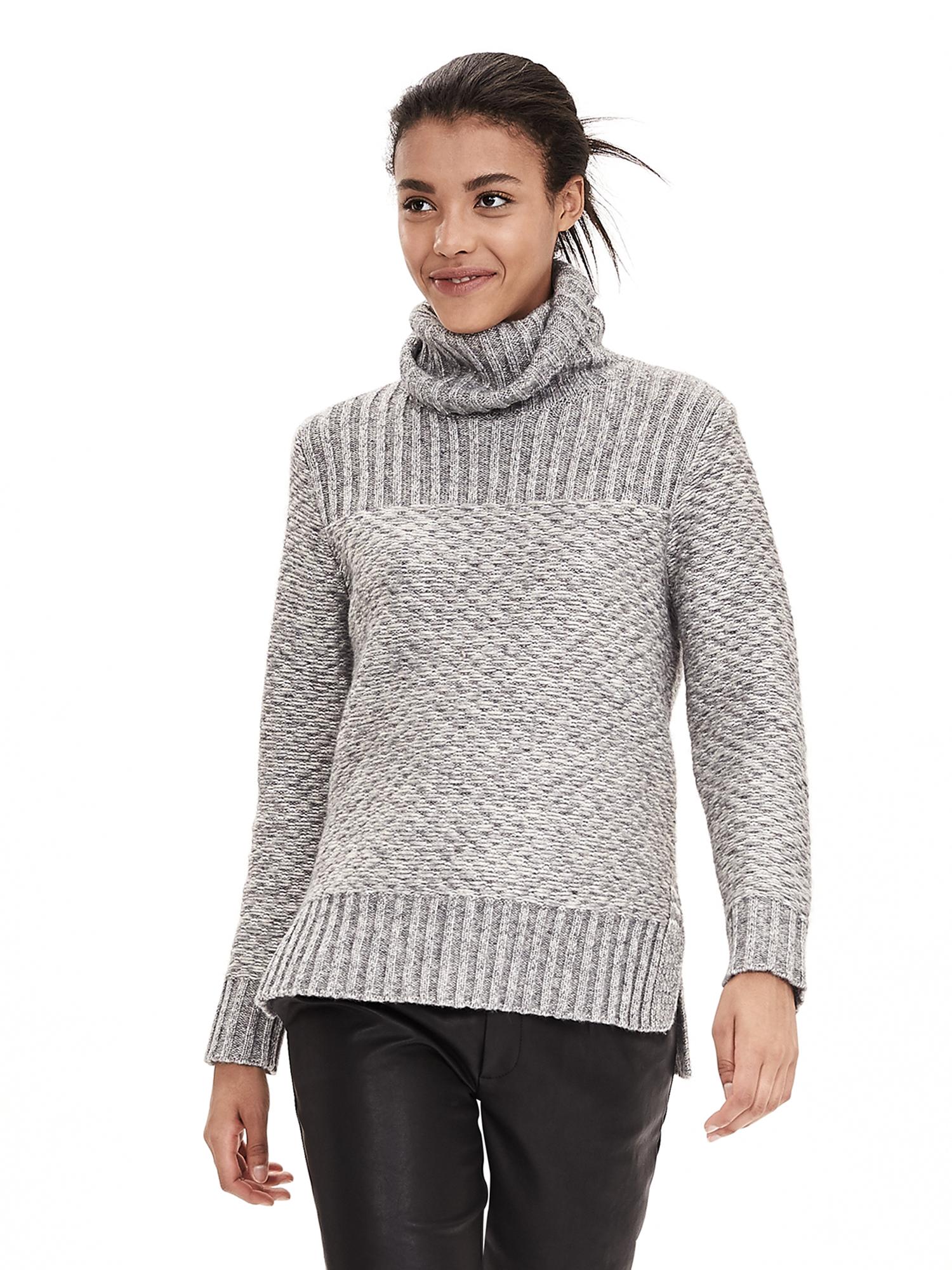 Two-Tone High/Low Turtleneck Pullover | Banana Republic