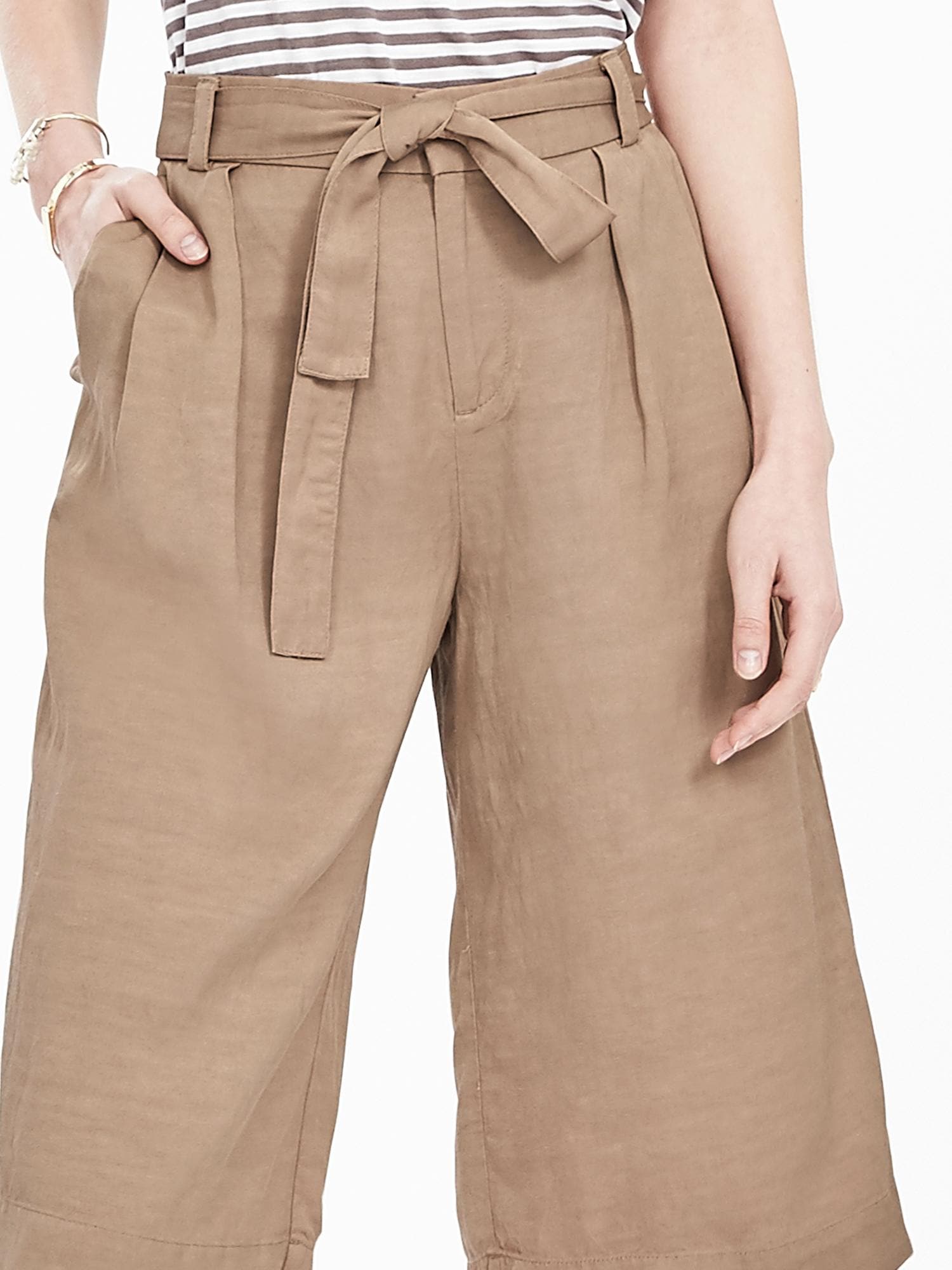 Gap gaucho clearance pants