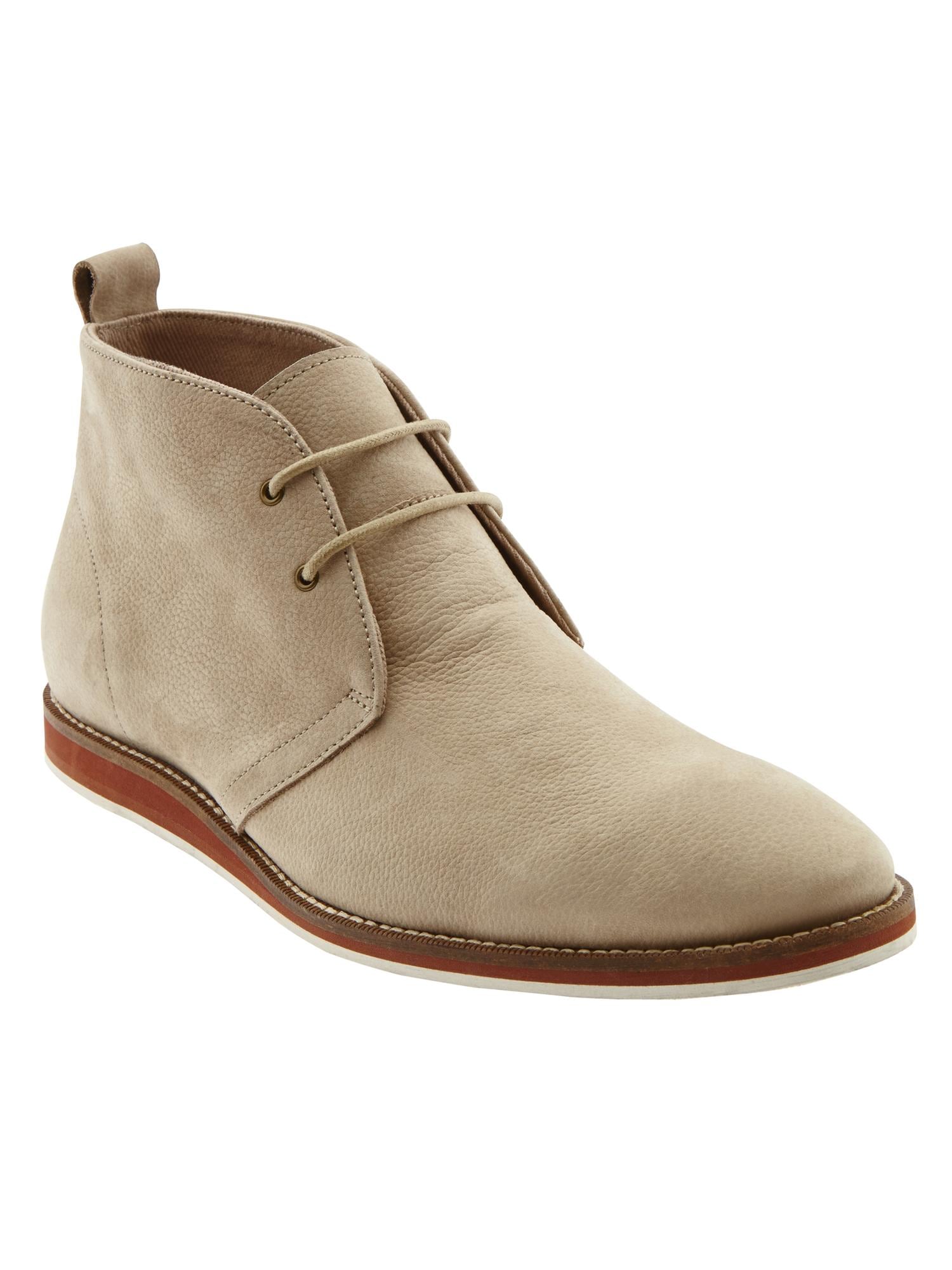 Graham Tumbled Chukka | Banana Republic