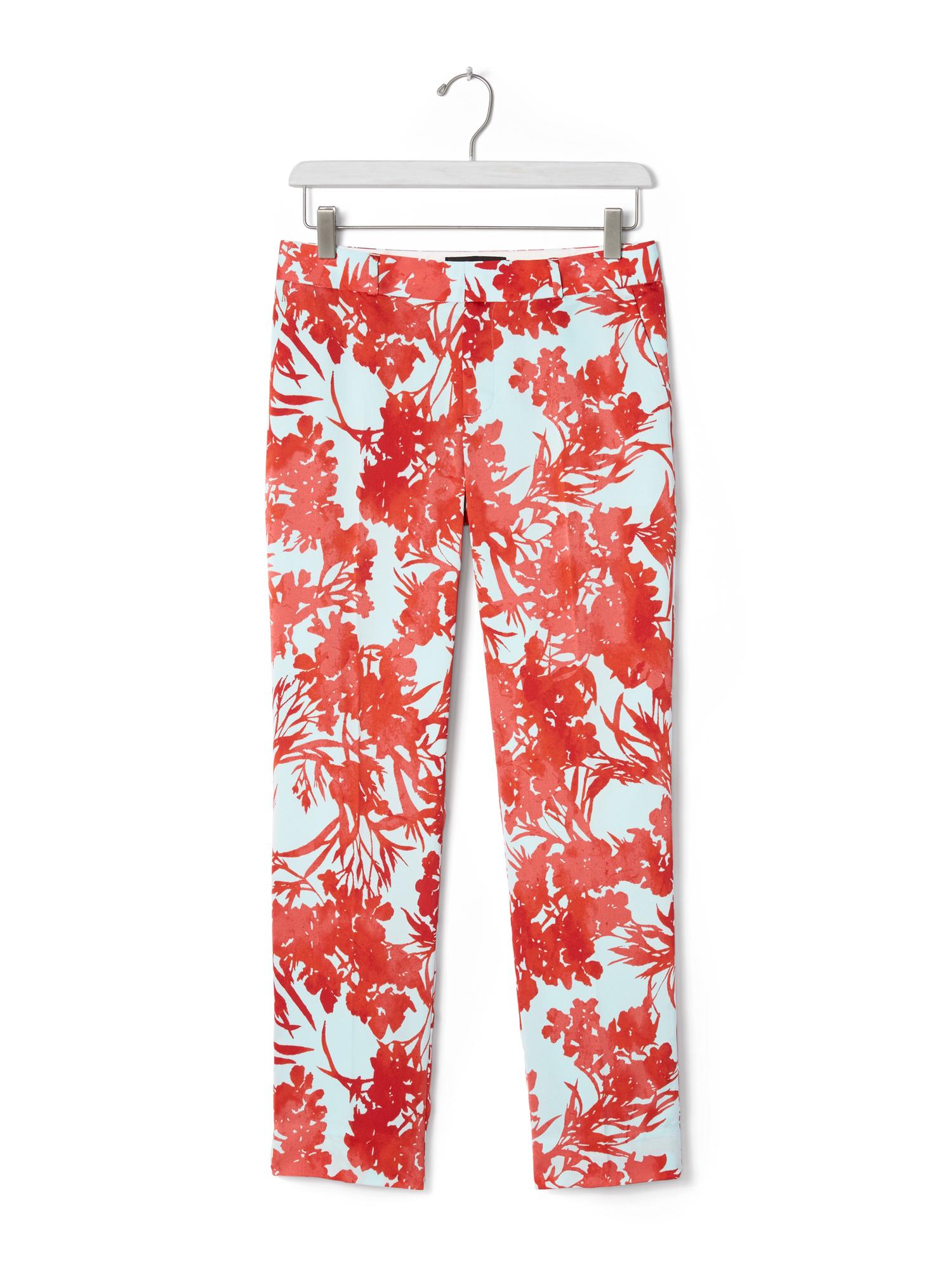 Avery-Fit Floral Crop