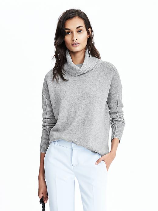 Banana republic white turtleneck best sale