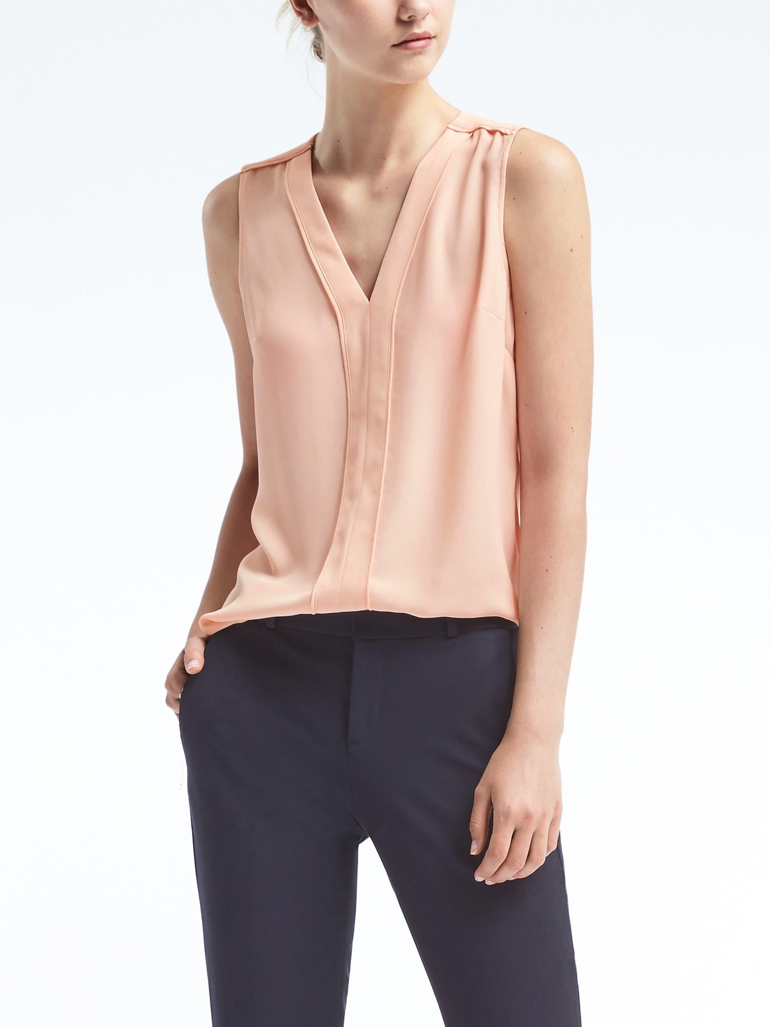 Piped V-Neck Top