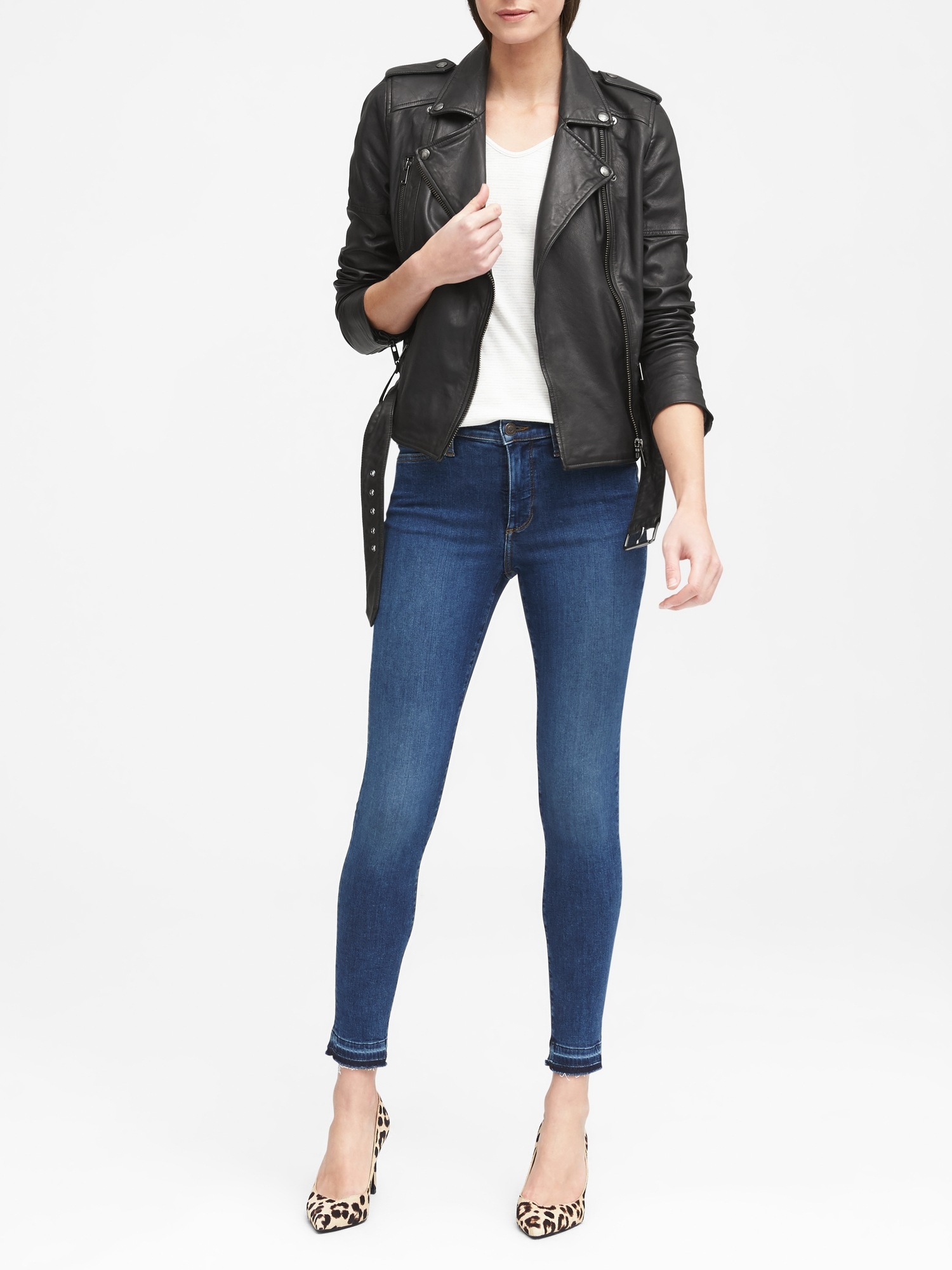 Petite High-Rise Legging Luxe Sculpt Jean With Fray Hem