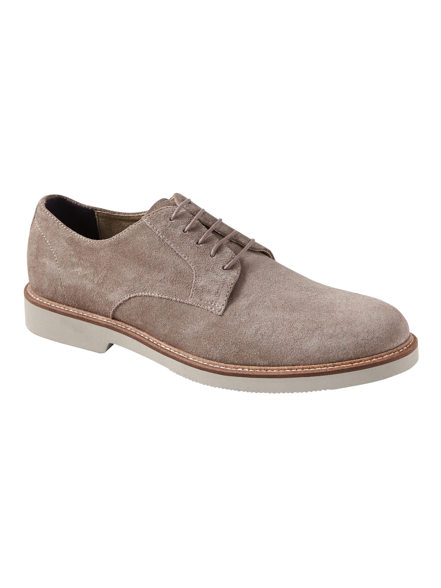 Nyle Italian Lace-Up Oxford