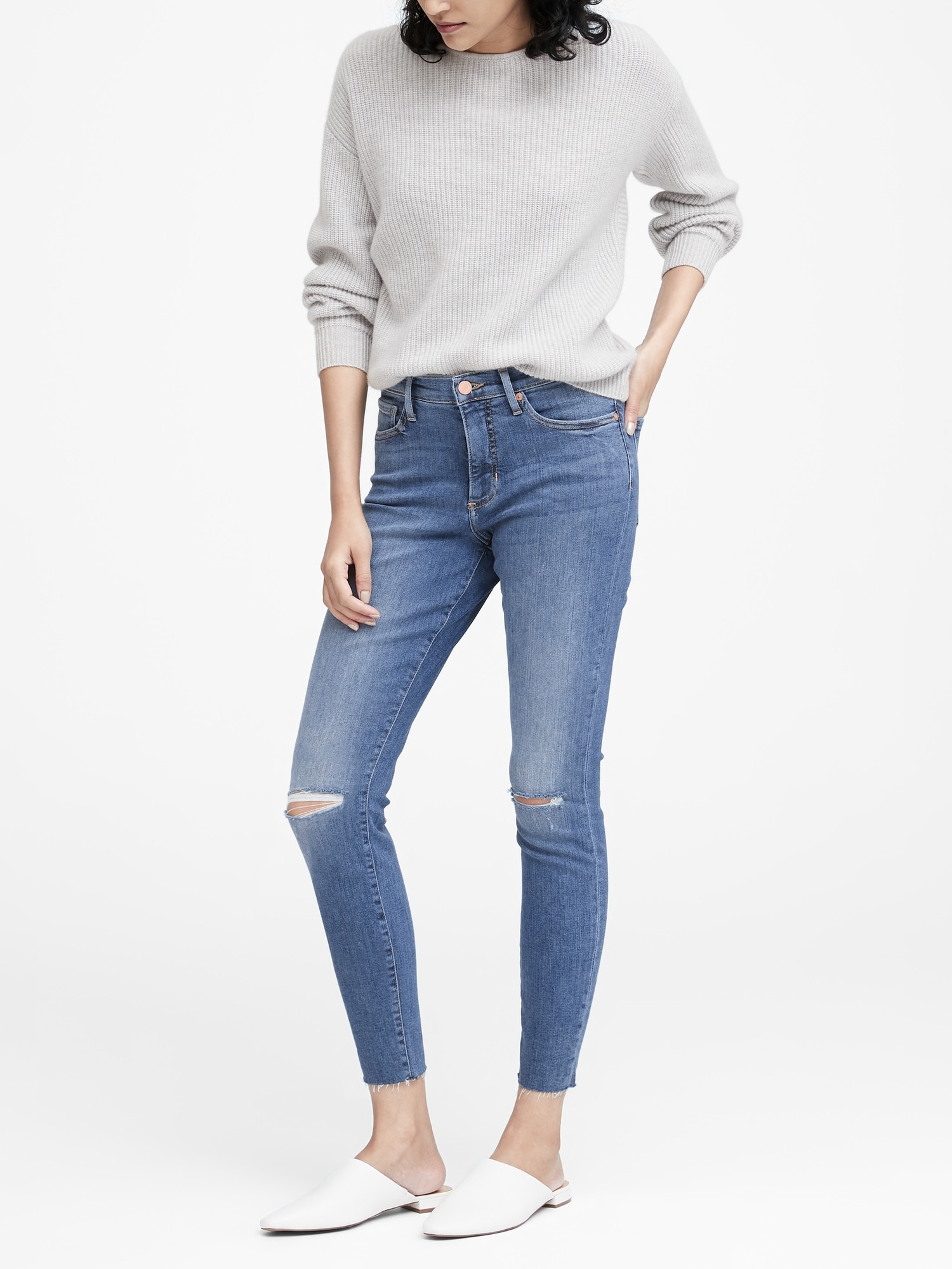 Mid-Rise Skinny Ankle Jean With Raw Hem