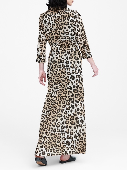 leopard print maxi shirt dress Long shirt dress in pure silk with natural leopard print