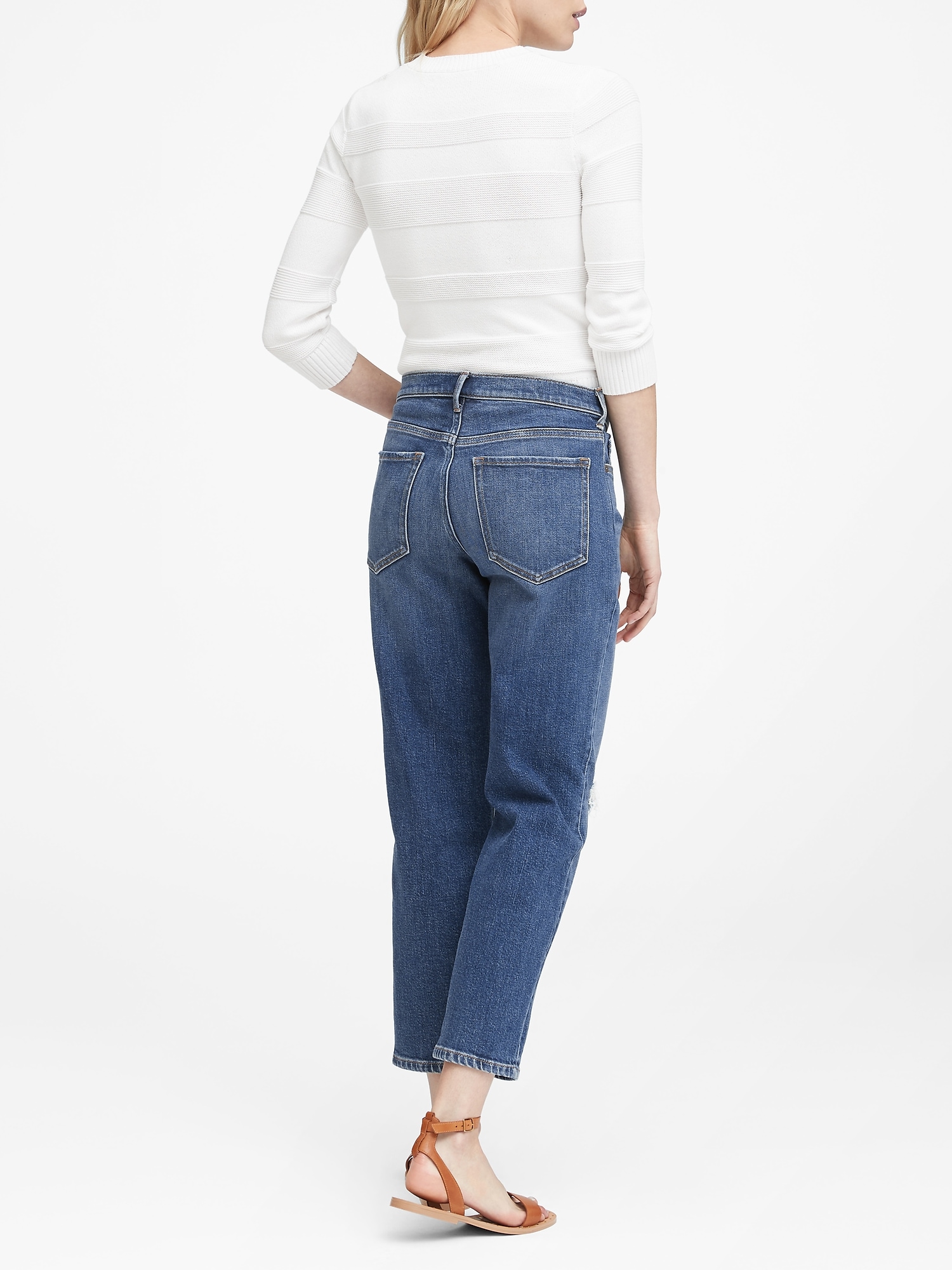 Mid-Rise Relaxed Straight Ankle Jean