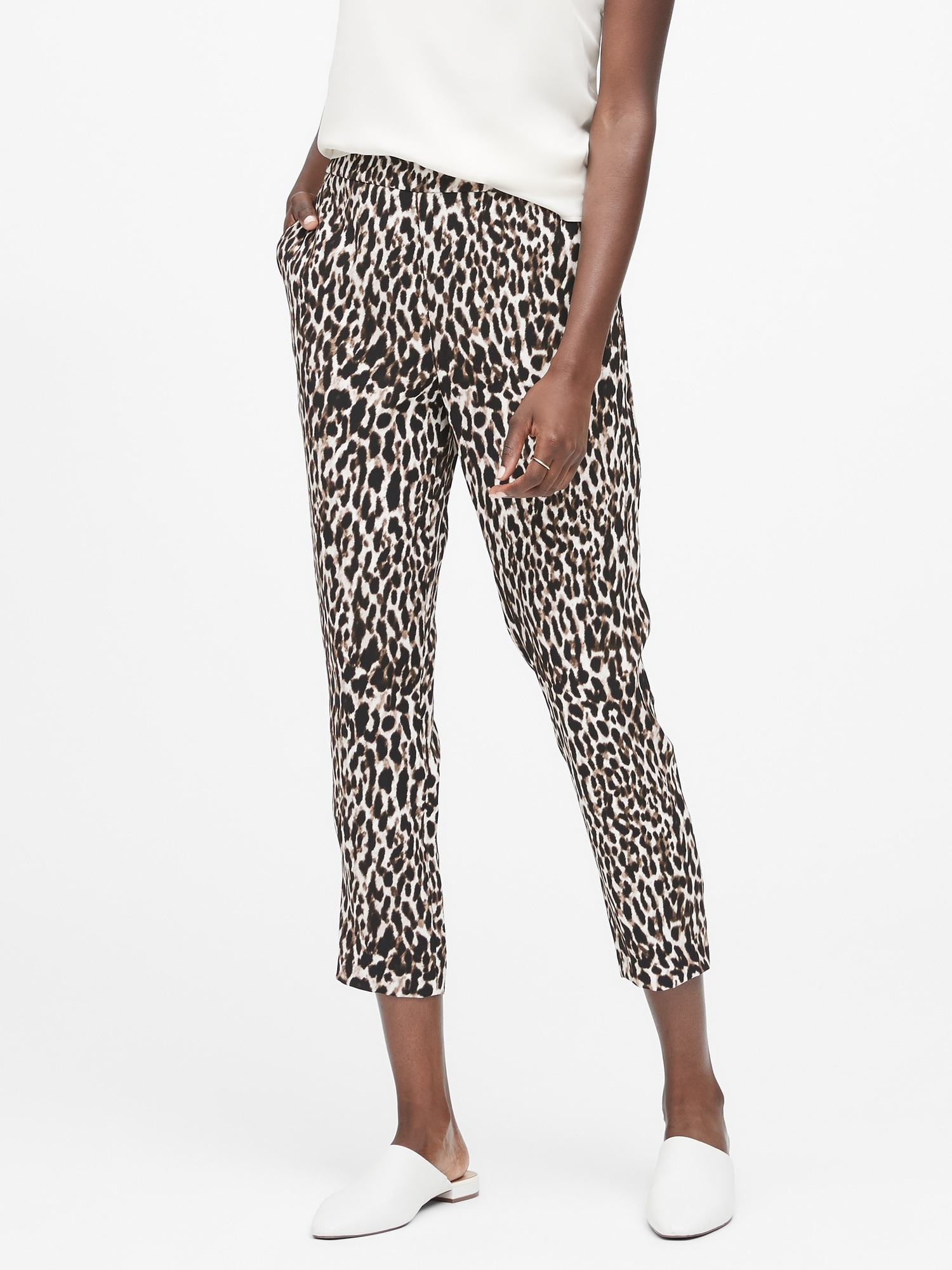 Hayden Tapered-Fit Leopard Ankle Pant