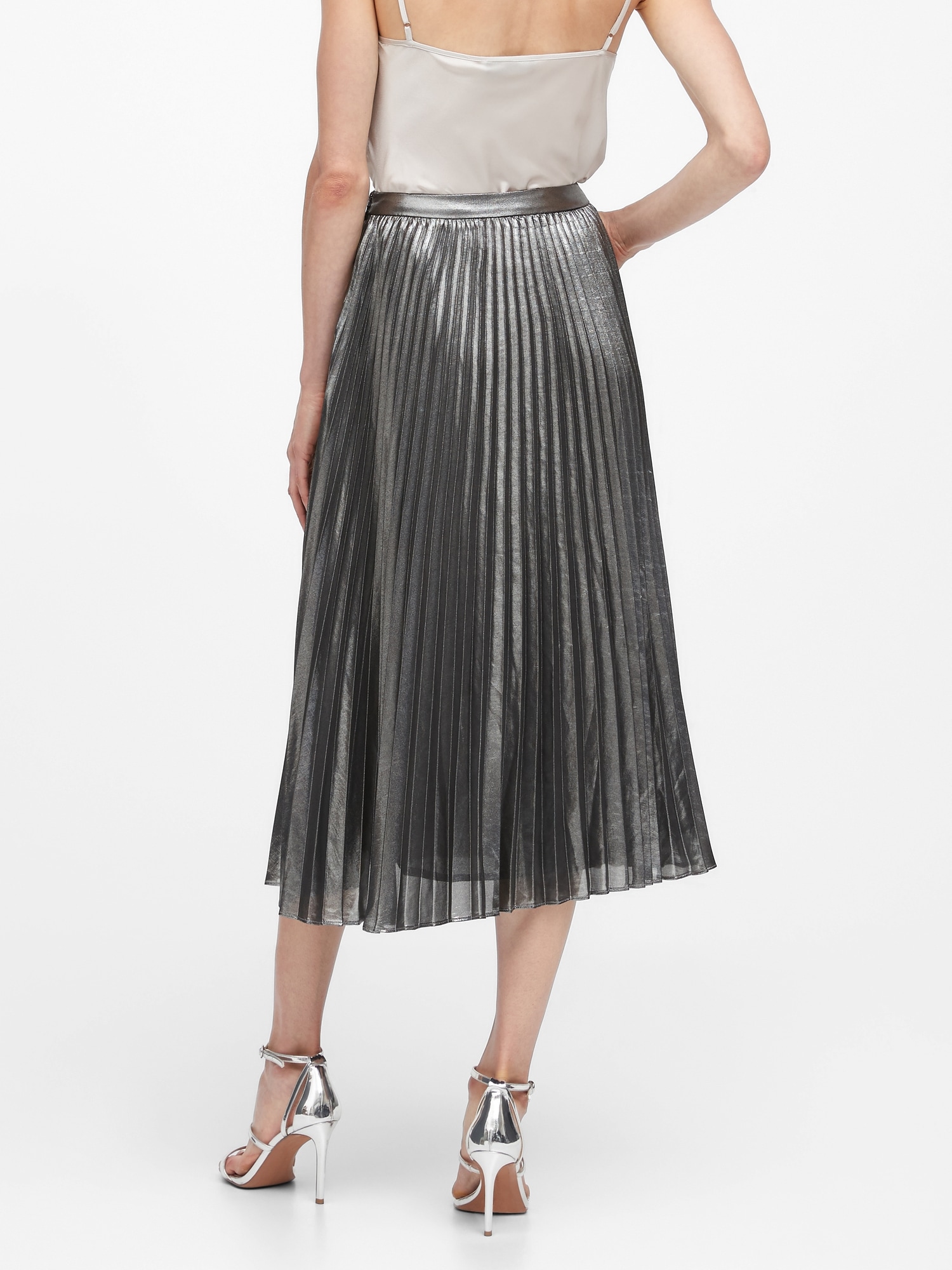 Silver pleated 2025 skirt petite