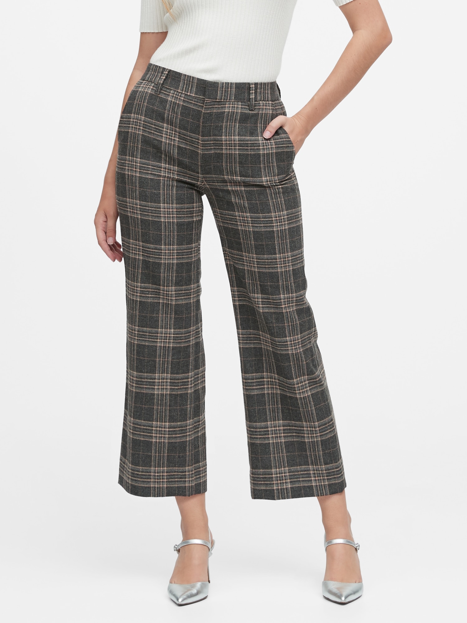 Slim Wide-Leg Flannel Cropped Pant