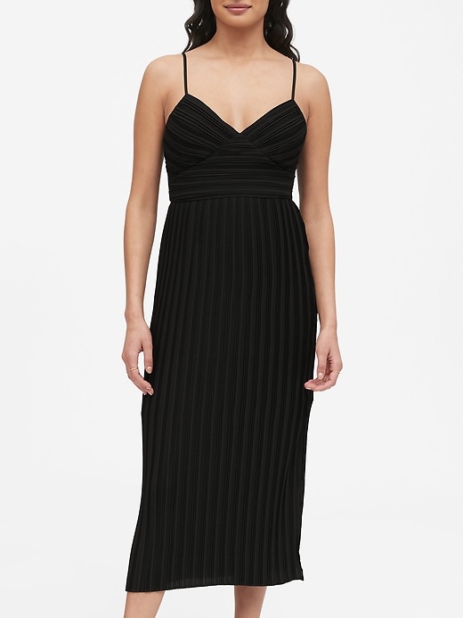 Banana Republic Plissé Midi Dress. 1