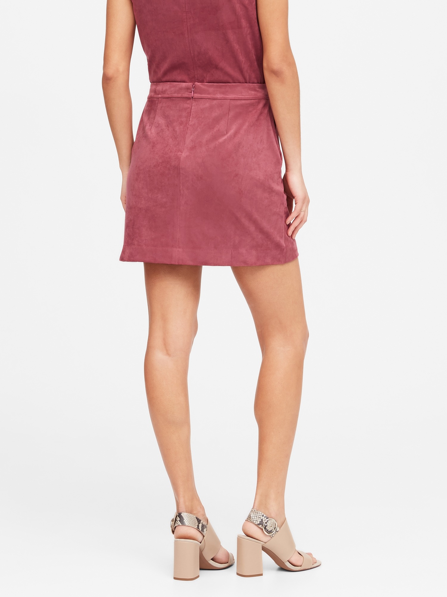 Banana republic vegan suede mini skirt best sale