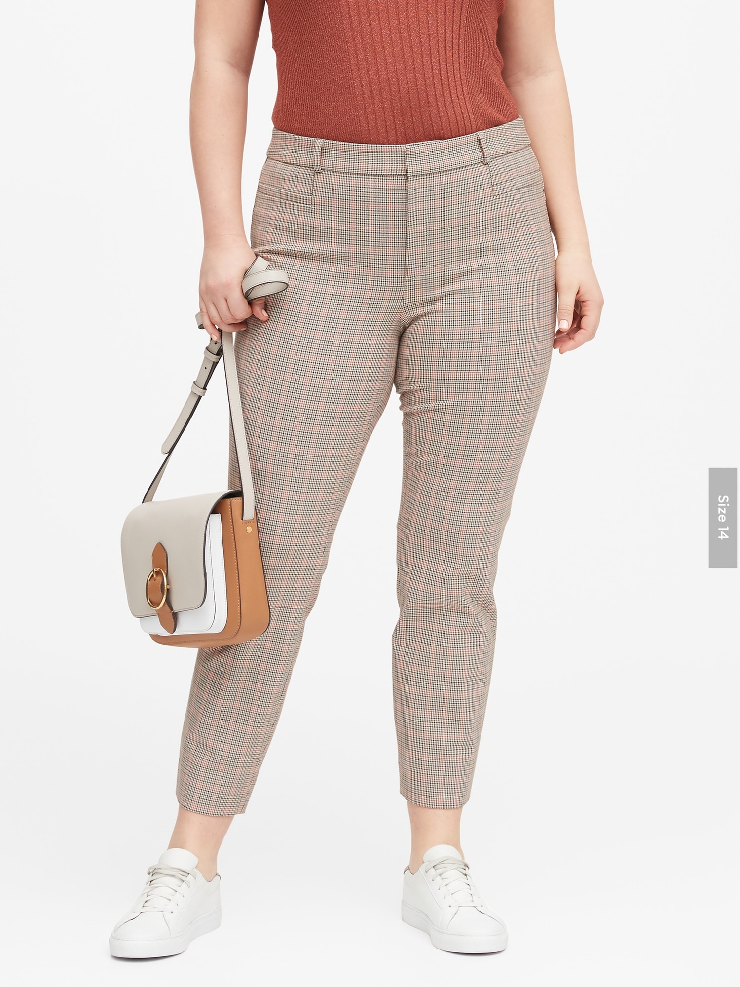 Banana Republic Sloan Pants: A (Not So Good) Review - FASHION AND FRAPPES %