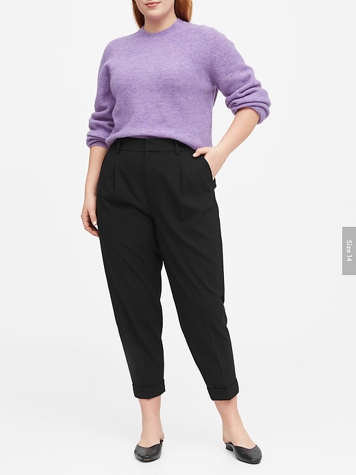 Image number 6 showing, High-Rise Tapered Cropped Pant