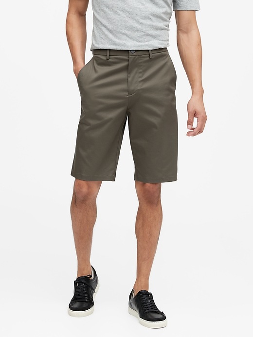 Banana Republic 11" Core Temp Short. 1